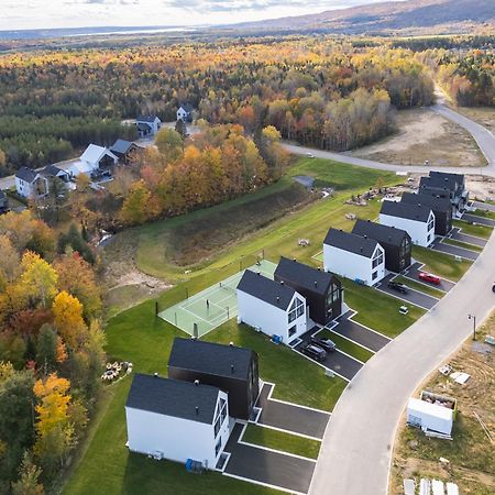 Sofa Villas Mont Sainte-Anne Beaupre Exterior photo