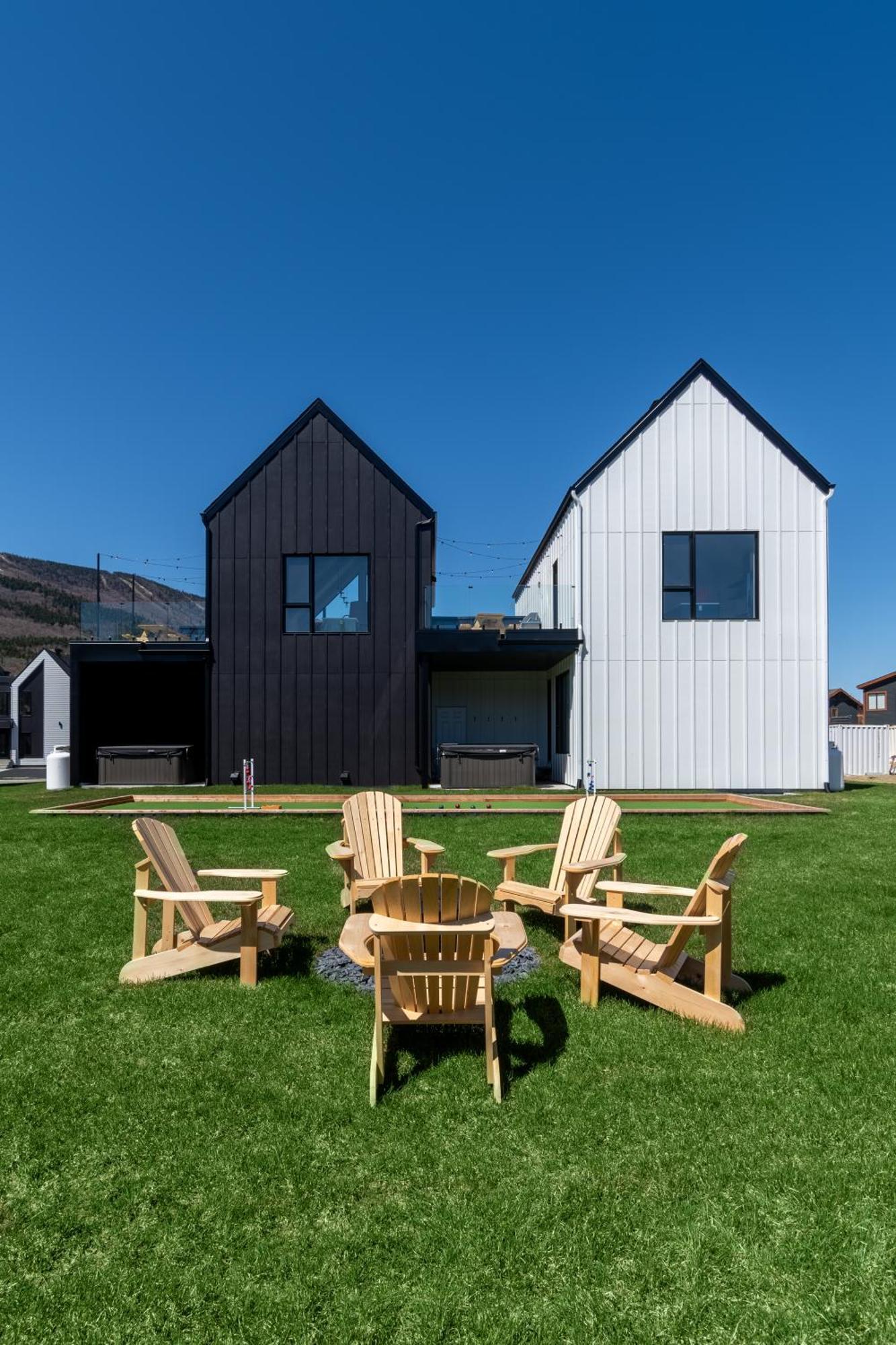 Sofa Villas Mont Sainte-Anne Beaupre Exterior photo